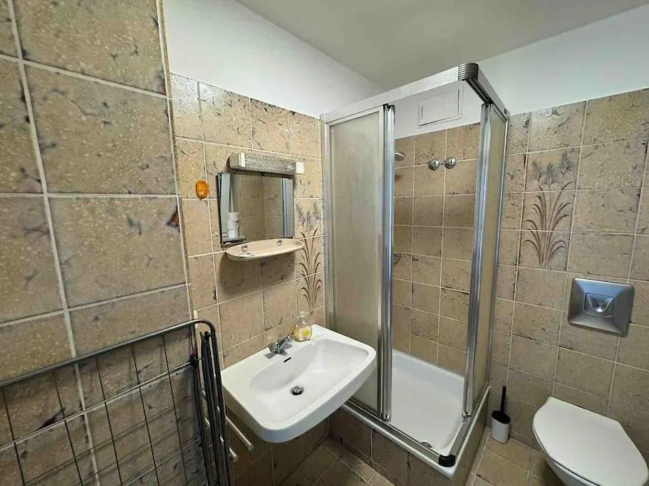 Lap104 - Smarte Monteurwohnung Uebergangswohnung Lappersdorf  Apartment Lappersdorf (Regensburg)
